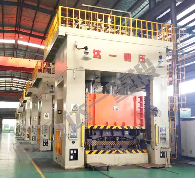 汽车覆盖件液压机